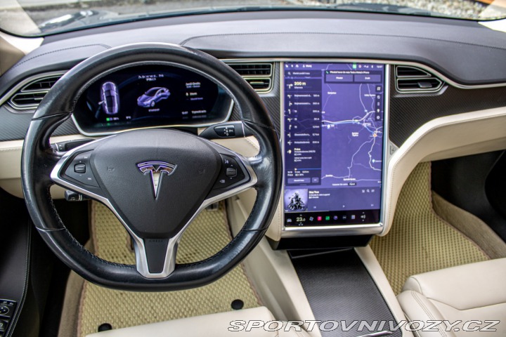 Tesla Model S 386kw 2018