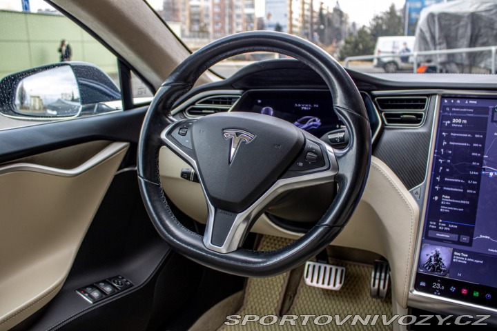 Tesla Model S 386kw 2018