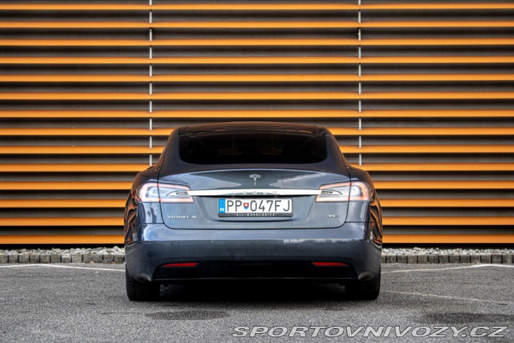 Tesla Model S 386kw 2018