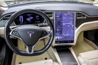 Tesla Model S 386kw 2018