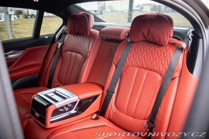 BMW 7 750Ld xDrive A/T 2019