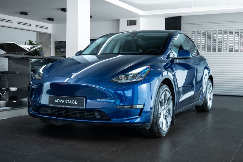 Tesla Model Y AWD/Autopilot/Dual motor