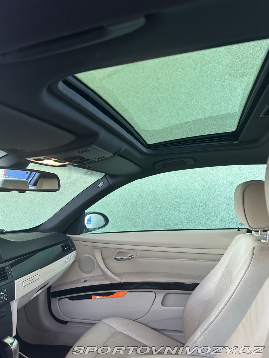 BMW 3 2009