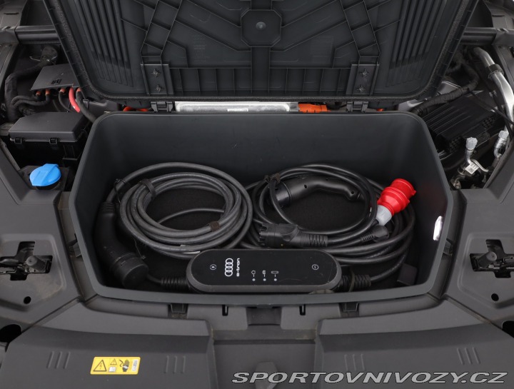 Audi Ostatní modely e-tron  e-tron 55 quattro 2019