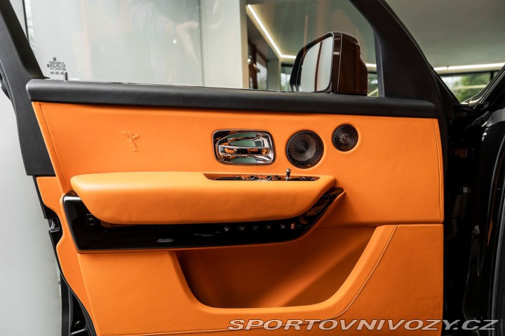 Rolls Royce Cullinan Black Badge 2023