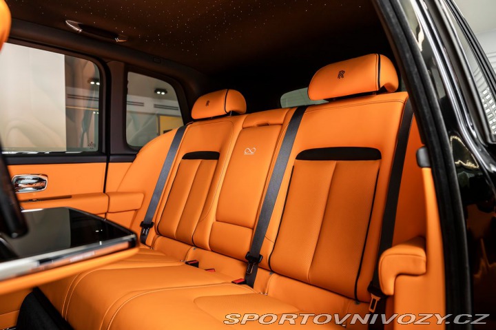 Rolls Royce Cullinan 2023