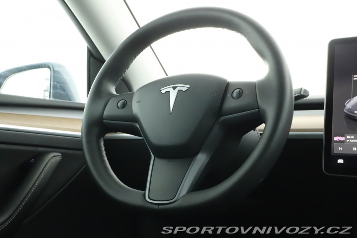 Tesla Model Y Long Range AWD 79kWh 2022