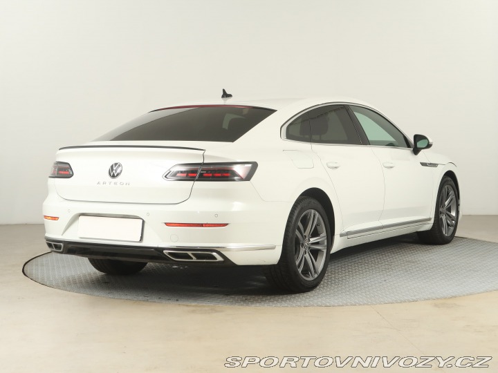 Volkswagen Arteon R-line 1.5 TSI 2021