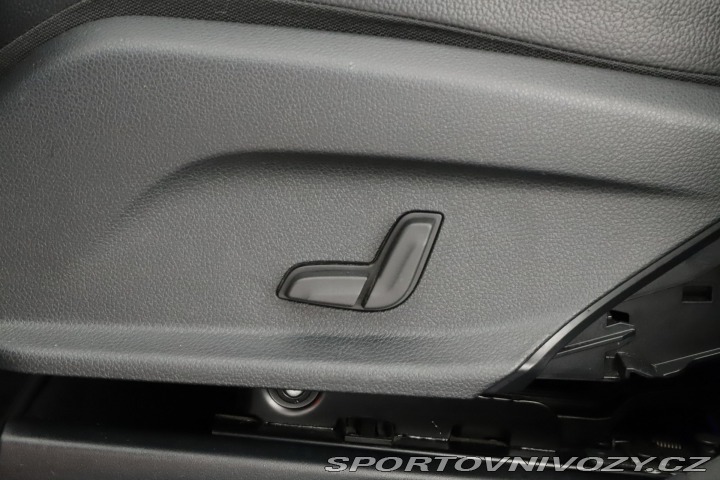 Mercedes-Benz Ostatní modely GLC AMG Line GLC 300d 4MATIC 2019