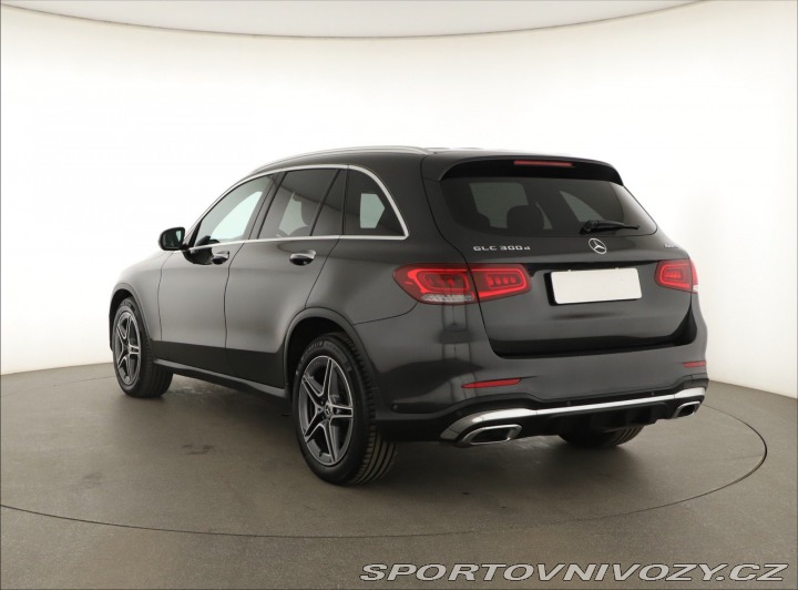 Mercedes-Benz Ostatní modely GLC AMG Line GLC 300d 4MATIC 2019