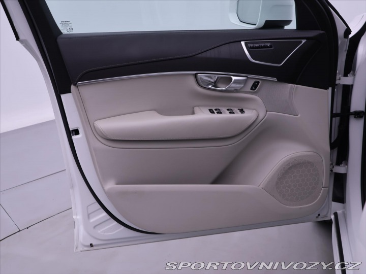 Volvo Ostatní modely XC90 2,0 T8 PHEV Aut Inscripti 2019
