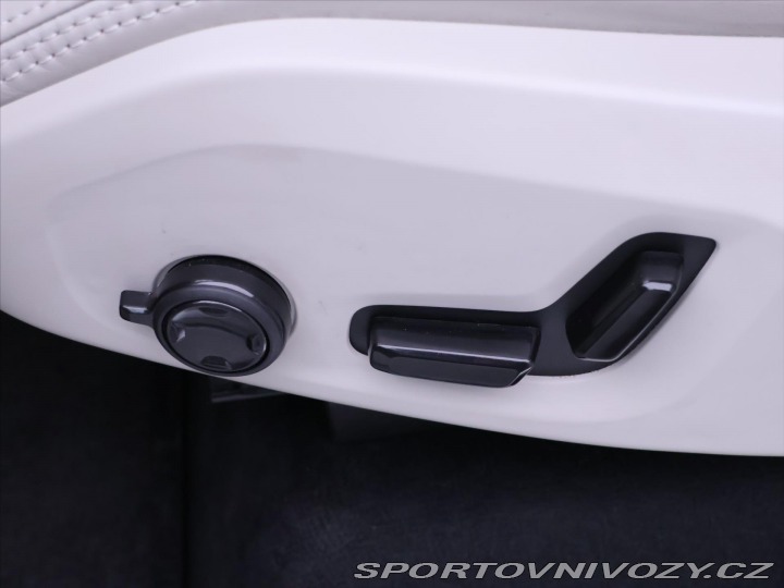 Volvo Ostatní modely XC90 2,0 T8 PHEV Aut Inscripti 2019