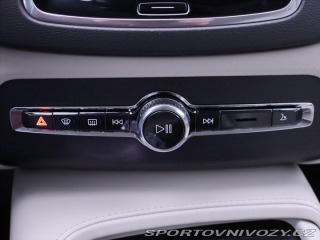 Volvo Ostatní modely XC90 2,0 T8 PHEV Aut Inscripti 2019
