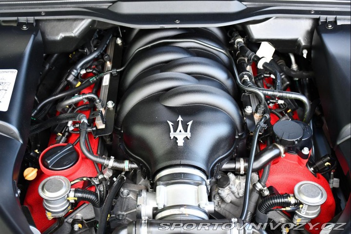 Maserati GranTurismo 4.7 V8 MC SPORT CARBON 14 2016