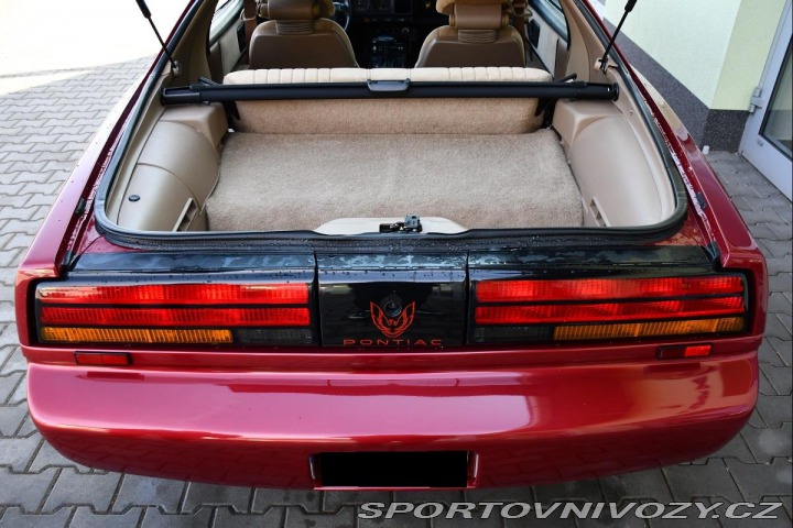 Pontiac Firebird 5.7L V8 24tis.KM ČR 1992