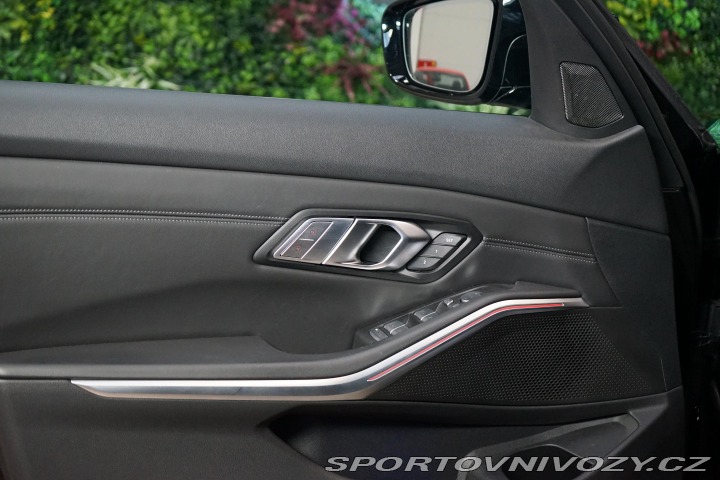 BMW M3 xDrive Carbon Záruka Lase 2022
