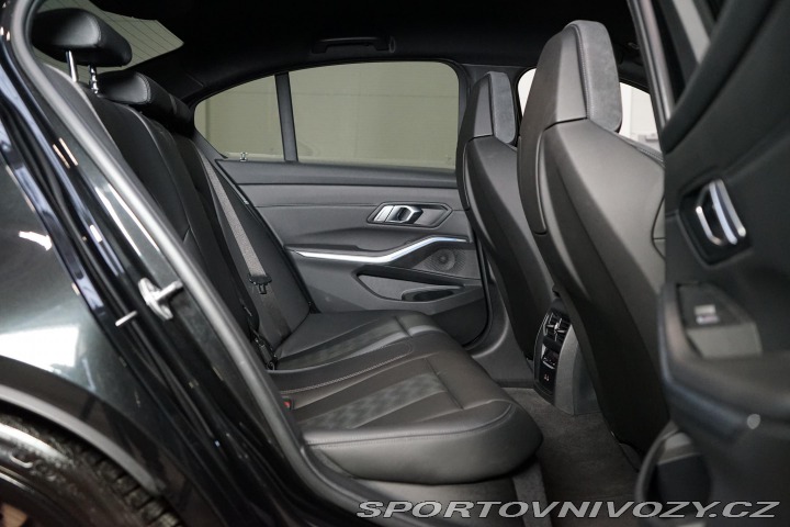 BMW M3 xDrive Carbon Záruka Lase 2022