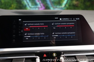 BMW M3 xDrive Carbon Záruka Lase 2022