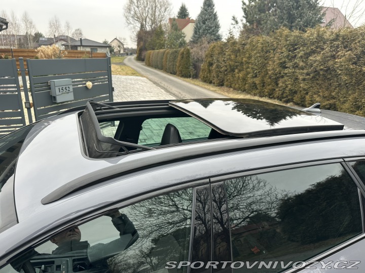 Cupra Leon Plug-in hybrid 2021