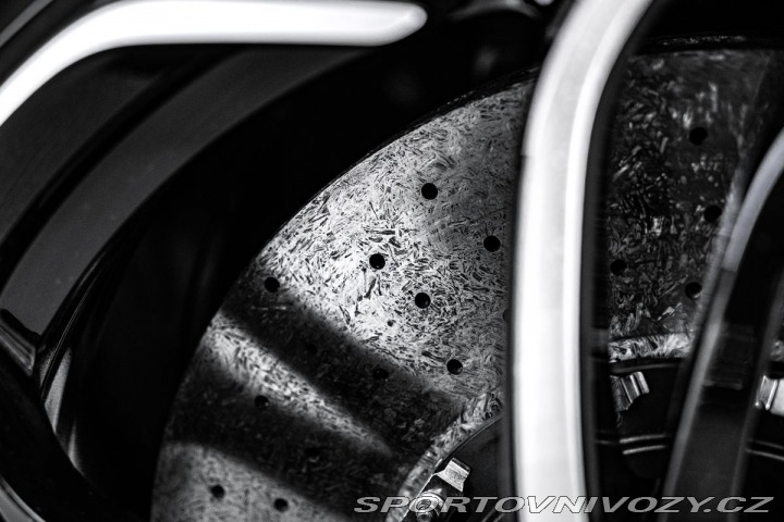 McLaren 750S Coupe 2024