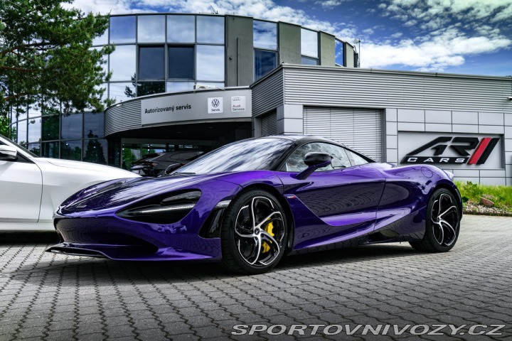 McLaren 750S Coupe 2024