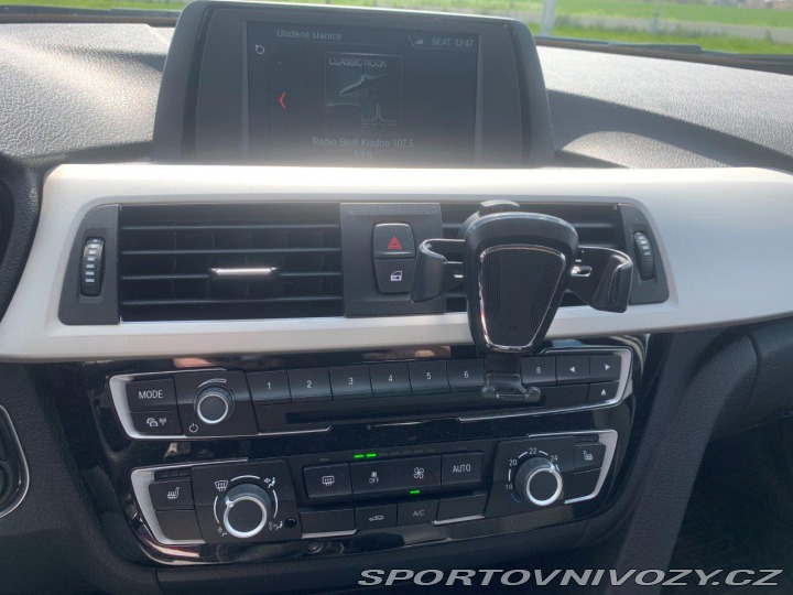 BMW 3 2.0i touring F31 2017