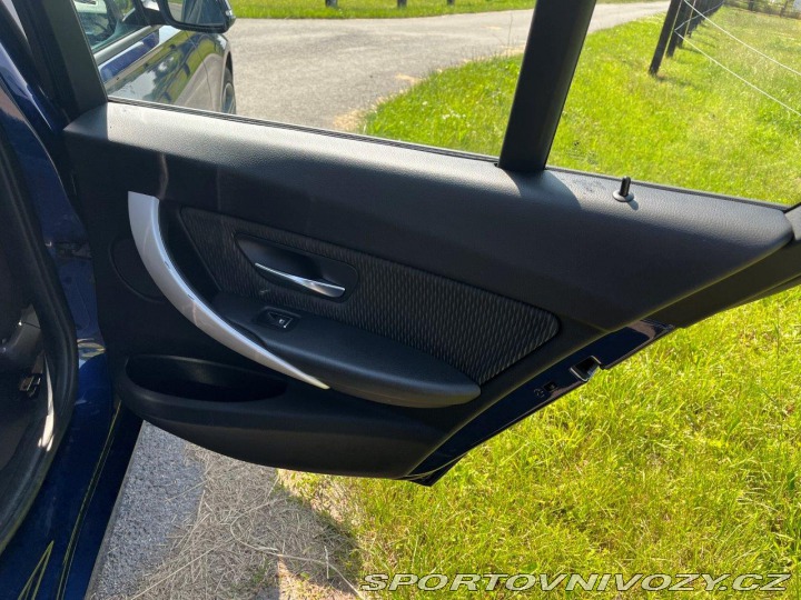 BMW 3 2.0i touring F31 2017
