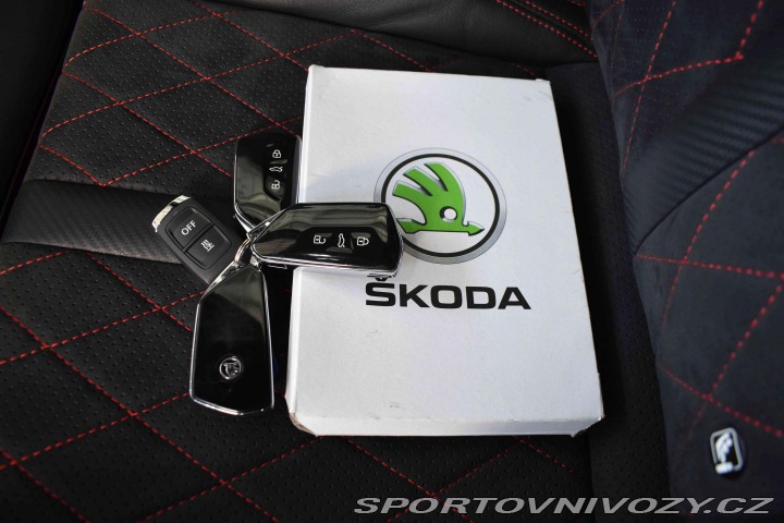 Škoda Octavia RS RS 2.0TDI 4x4*TAŽNÉ*ZÁRUK 2022