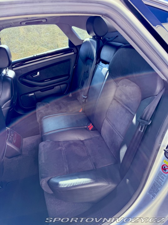 Audi S8 4.2MPi V8 246kW Quattro 2003