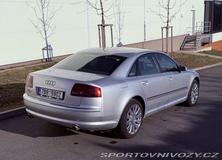 Audi S8 4.2MPi V8 246kW Quattro 2003