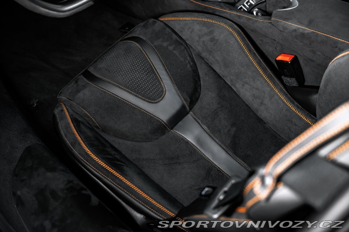 McLaren 750S Spider B&W/360°/CARBO 2025