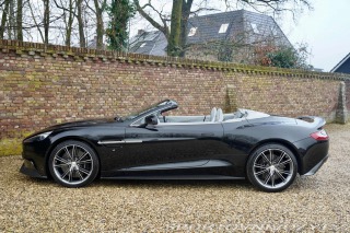 Aston Martin Vanquish Volante 6.0 V12