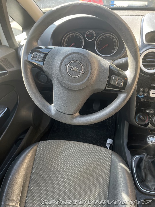 Opel Ostatní modely Corsa D Limited Edition 2009