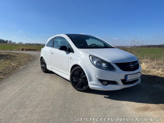 Opel Ostatní modely Corsa D Limited Edition 2009