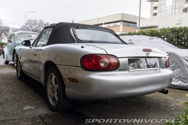 Mazda MX-5 2001