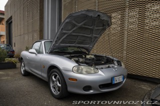 Mazda MX-5  2001