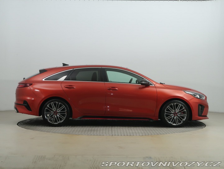 Kia ProCeed GT GT 1.6 T-GDI 2019