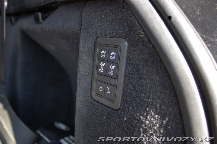 Ostatní značky Ostatní modely Land Rover Range Rover Sport 3.0 SDV6 HSE Dynamic (zá 2017