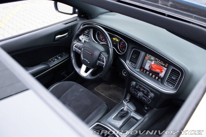 Dodge Charger 5.7 HEMI Samosvor 2016
