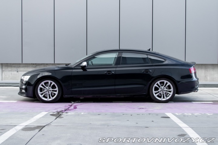 Audi S5 2011