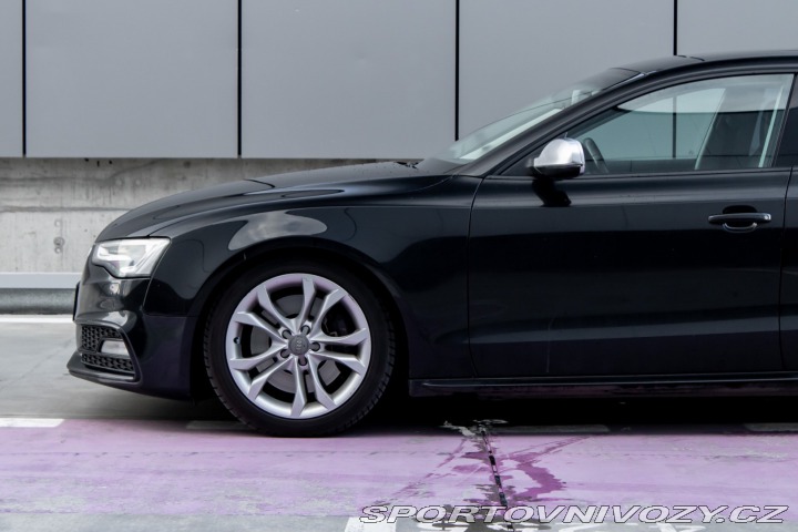 Audi S5 2011