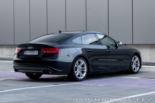 Audi S5  2011