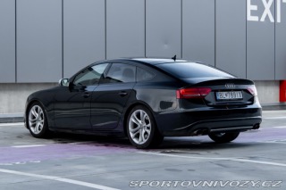 Audi S5  2011