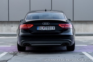 Audi S5  2011