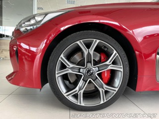 Kia Stinger 3,3TGDI V6*4WD*Max.Výbava 2018