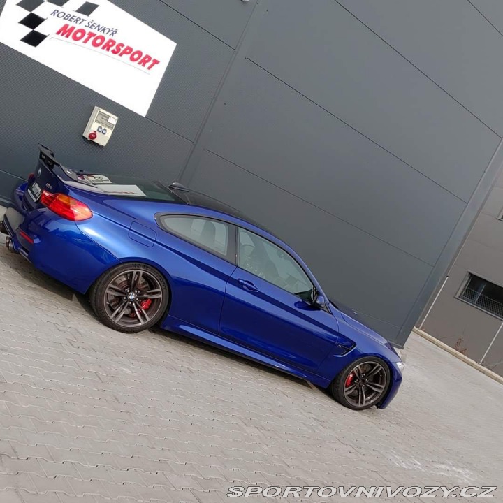 BMW M4 F82 2015