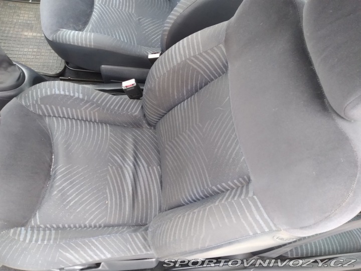 Renault Mégane COUPÉ 1.4 16V AKCE CENA 2001