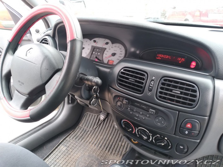 Renault Mégane COUPÉ 1.4 16V AKCE CENA 2001