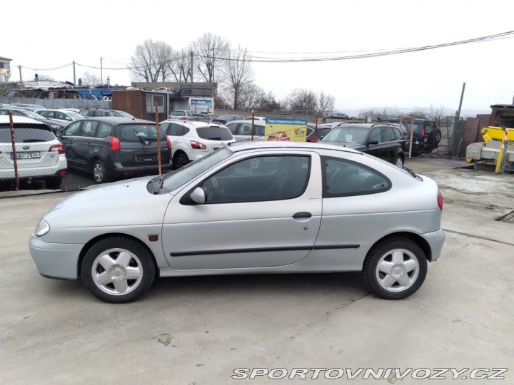 Renault Mégane COUPÉ 1.4 16V AKCE CENA 2001