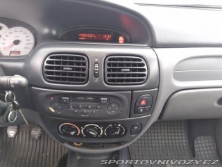 Renault Mégane COUPÉ 1.4 16V AKCE CENA 2001